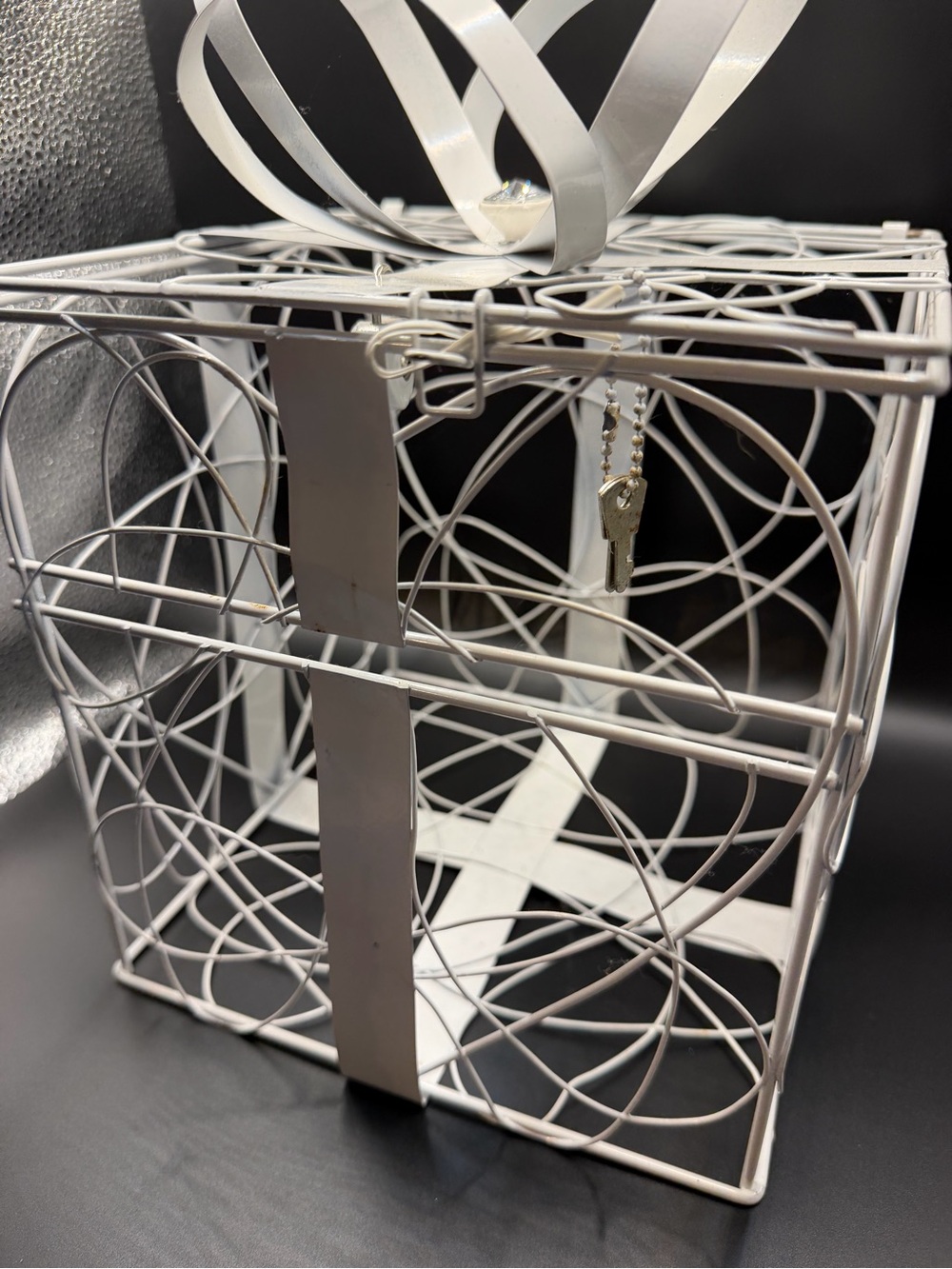 Decorative Metal Gift Card Box Storage Cage - White